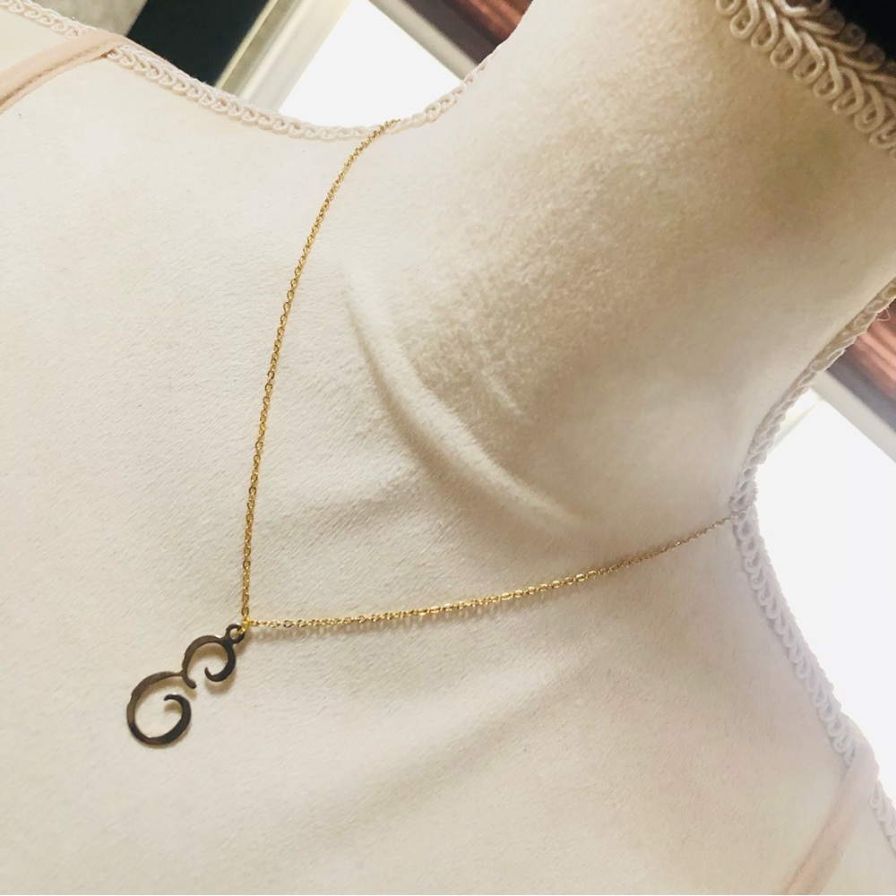 Handcrafted vintage gold fancy monogram initial pendant on chain necklace